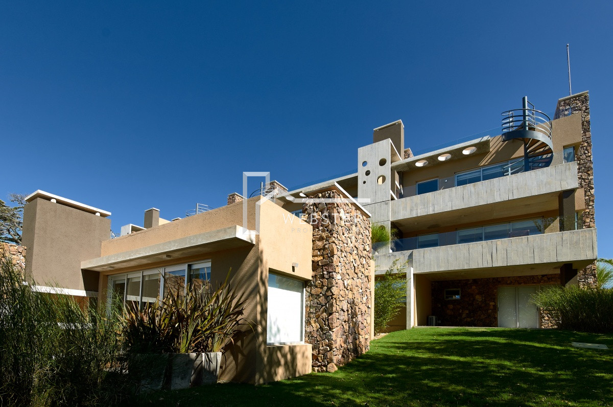 Apartamento ID.2046 - Apart de 2 dormitorios, Edificio Q Punta Ballena