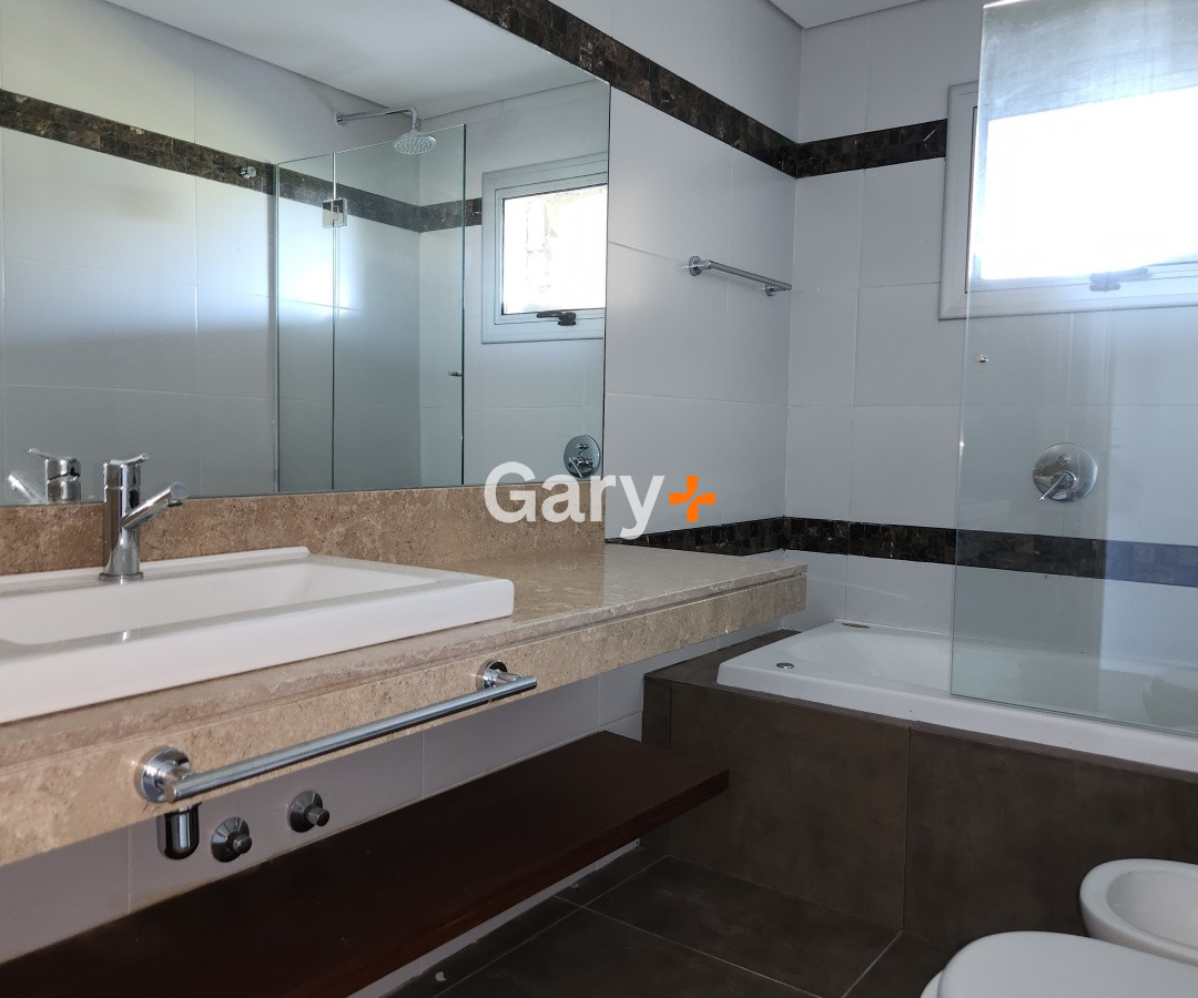 Apartamento ID.27456 - Venta apartamento en Punta Ballena