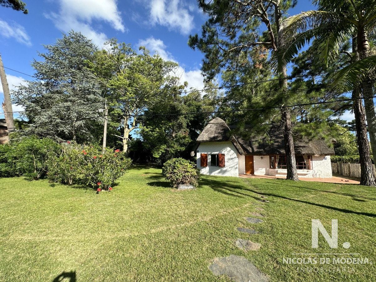 venta casa de 3 dormitorios en pinares - ndm21371c