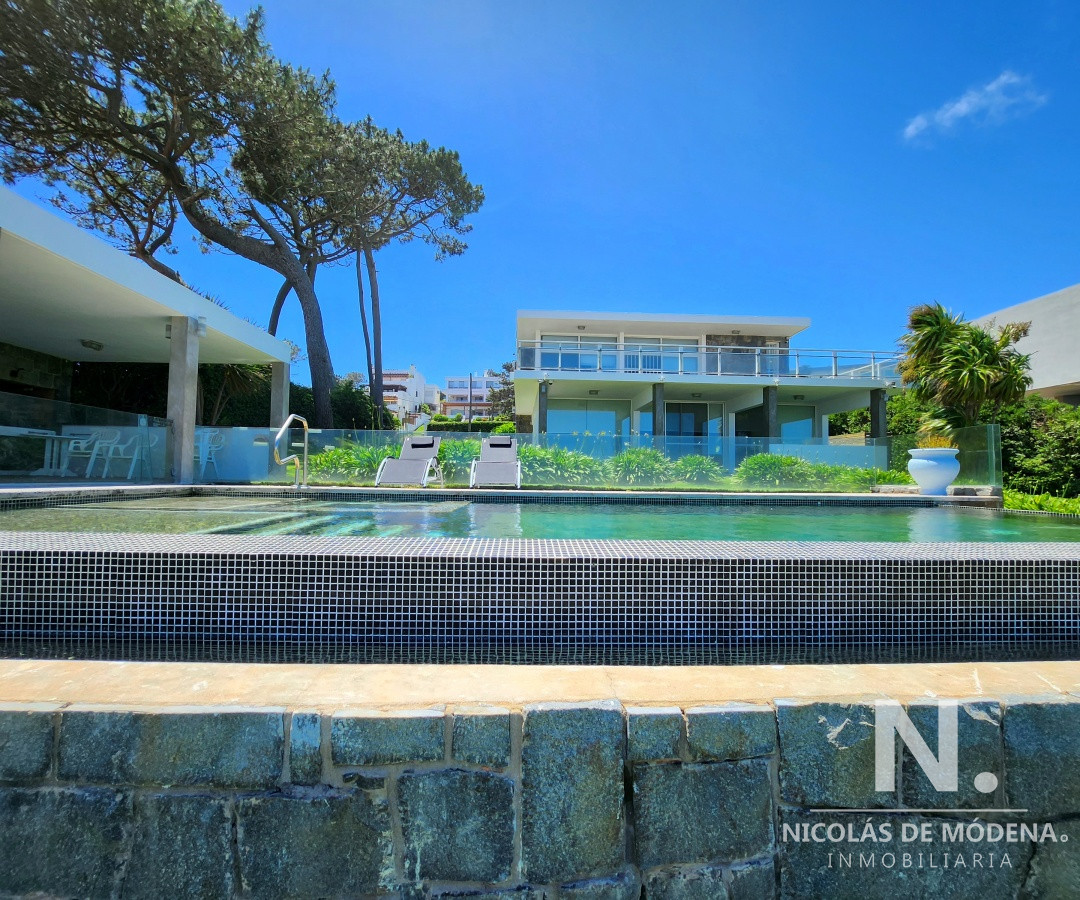Casa en Punta del Este, - GoPunta - Portal Inmobiliario de Punta del Este - Maldonado
