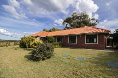 Casa en venta en zona Tio tom muy cerca del mar