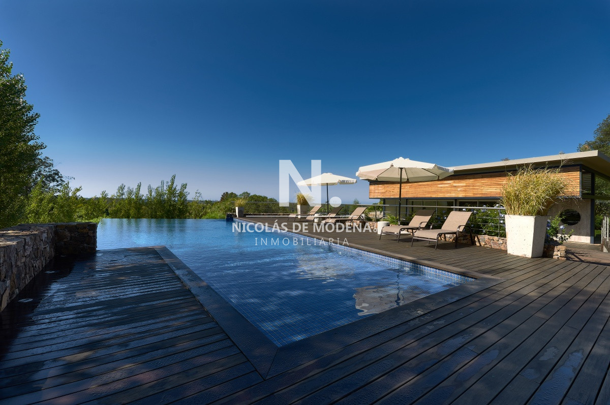 Lomo de la Ballena - GoPunta - Portal Inmobiliario de Punta del Este - Maldonado