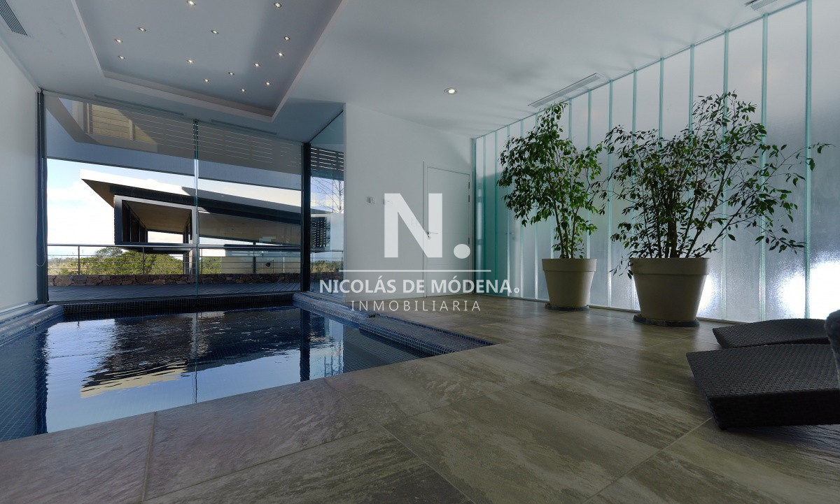 Apartamento ID.4463 - Apart de 2 dormitorios, Edificio Q Punta Ballena