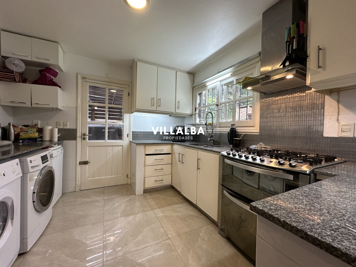 Apartamento ID.3043 - Venta casa en Solanas, Punta Ballena 