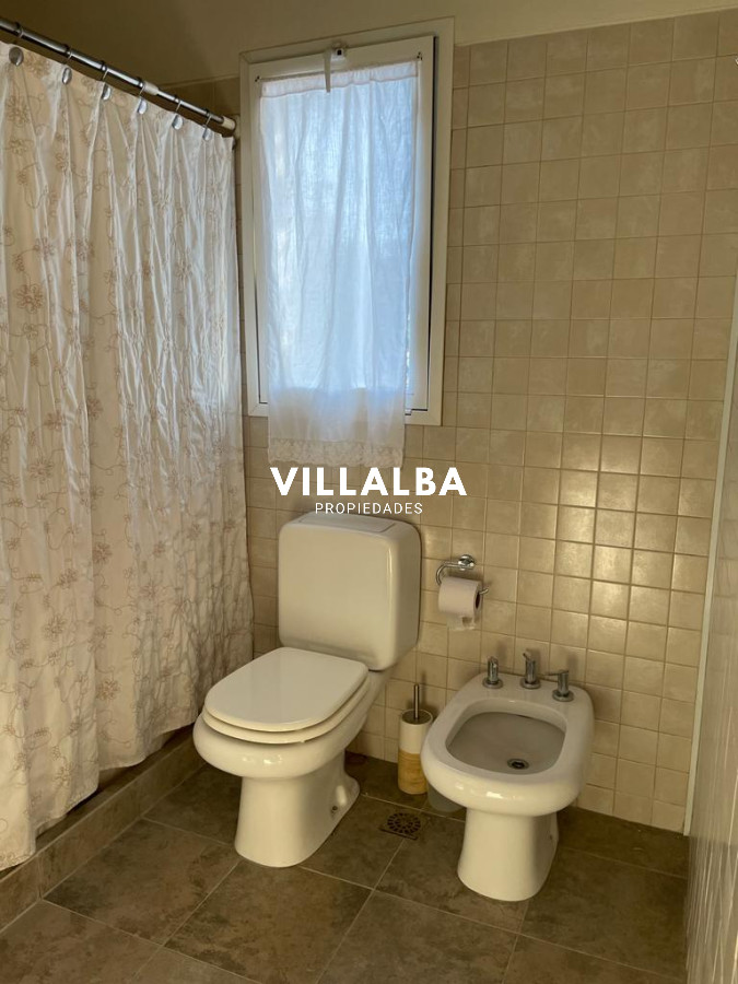 Apartamento ID.3042 - Venta casa con vista al mar. Punta Ballena 