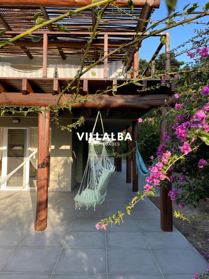 Apartamento ID.3042 - Venta casa con vista al mar. Punta Ballena 