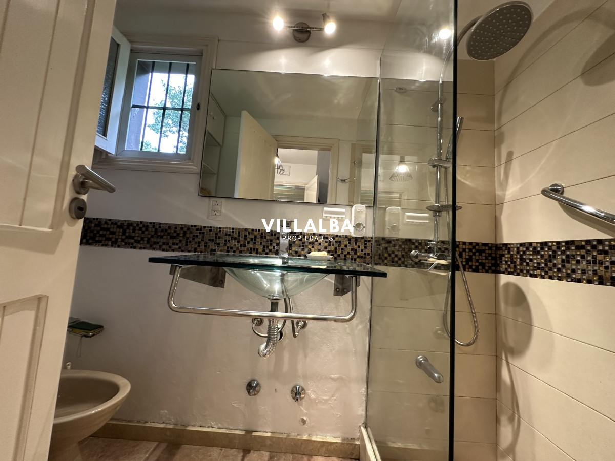 Apartamento ID.3043 - Venta casa en Solanas, Punta Ballena 