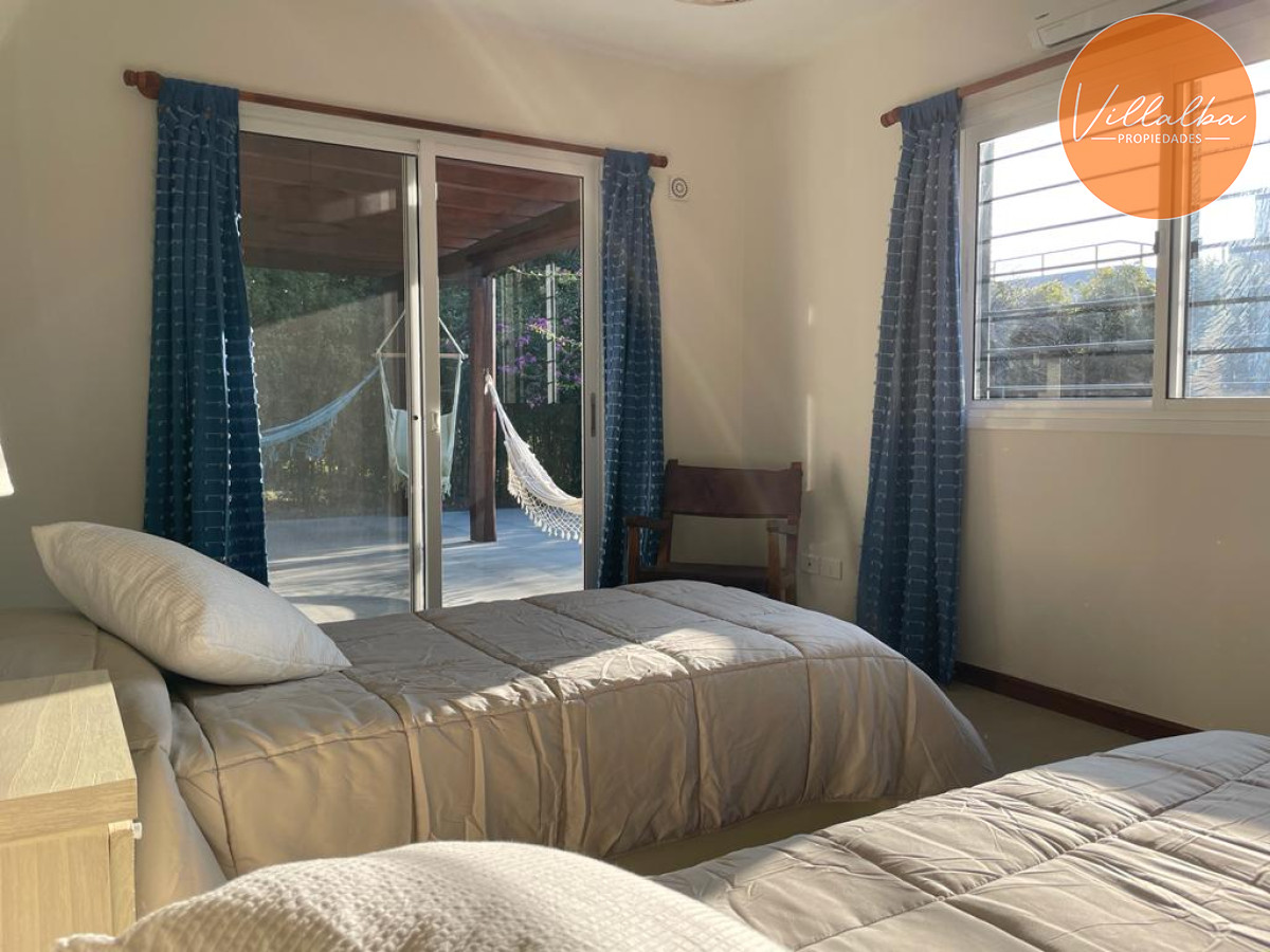 Apartamento ID.3042 - Venta casa con vista al mar. Punta Ballena 