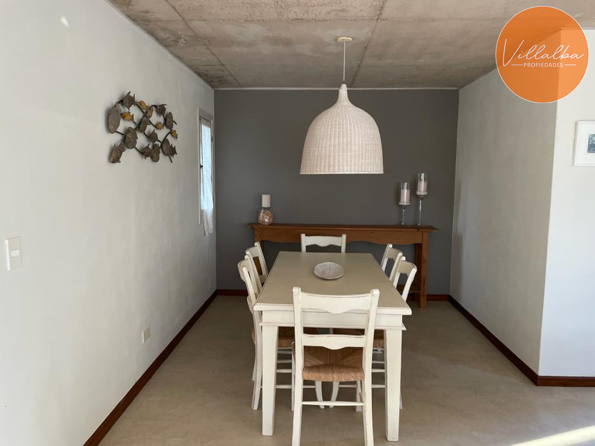 Apartamento ID.3042 - Venta casa con vista al mar. Punta Ballena 