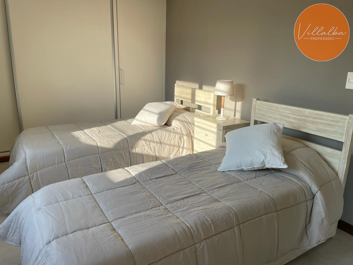 Apartamento ID.3042 - Venta casa con vista al mar. Punta Ballena 