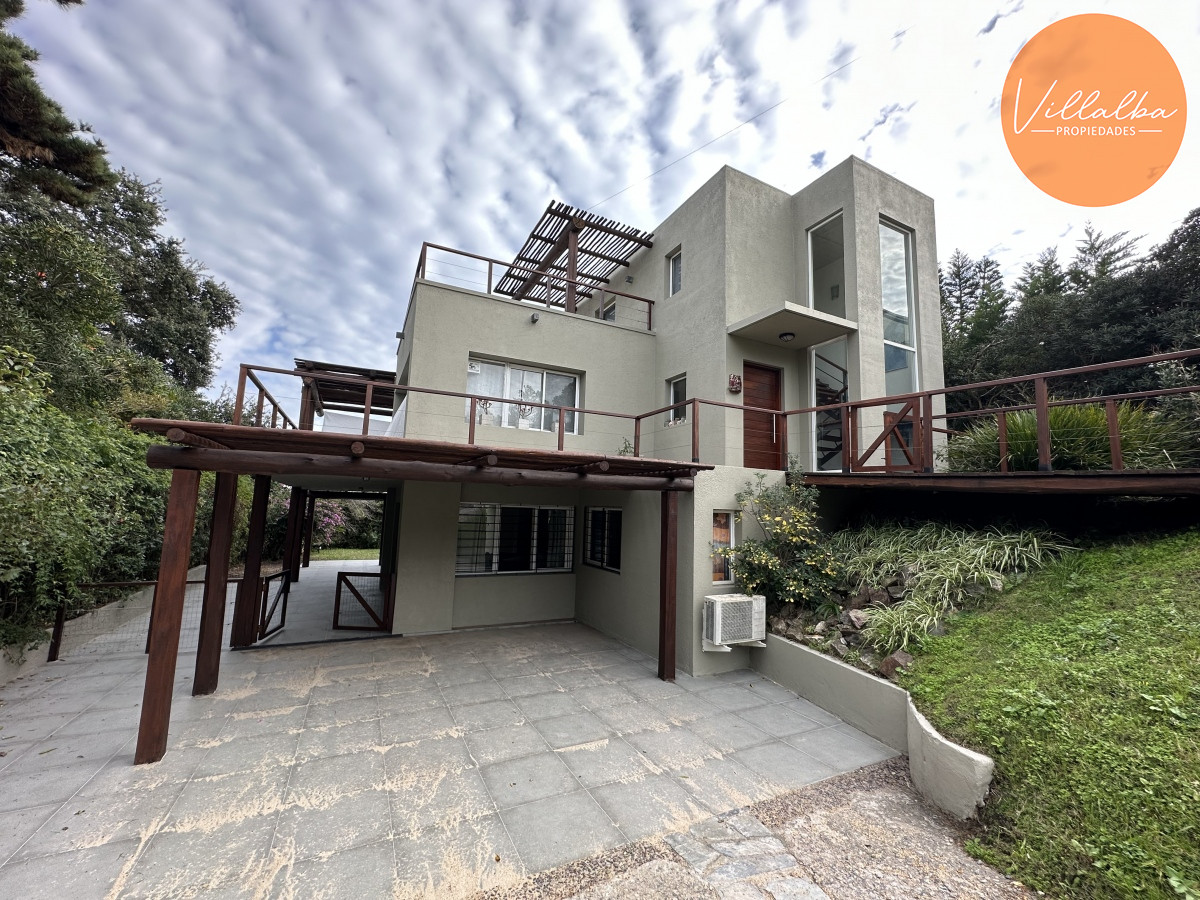 Apartamento ID.3042 - Venta casa con vista al mar. Punta Ballena 