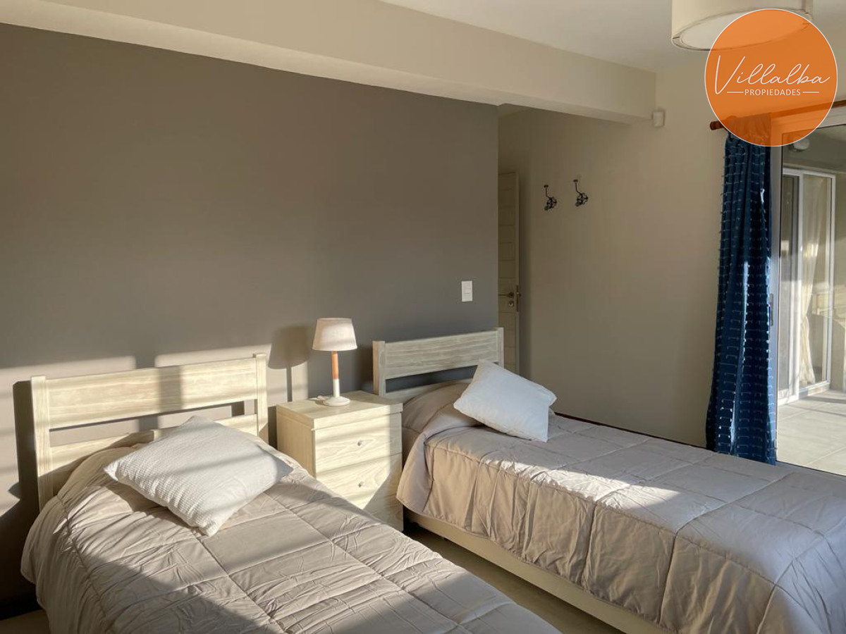 Apartamento ID.3042 - Venta casa con vista al mar. Punta Ballena 