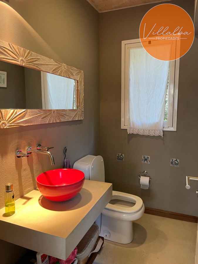Apartamento ID.3042 - Venta casa con vista al mar. Punta Ballena 