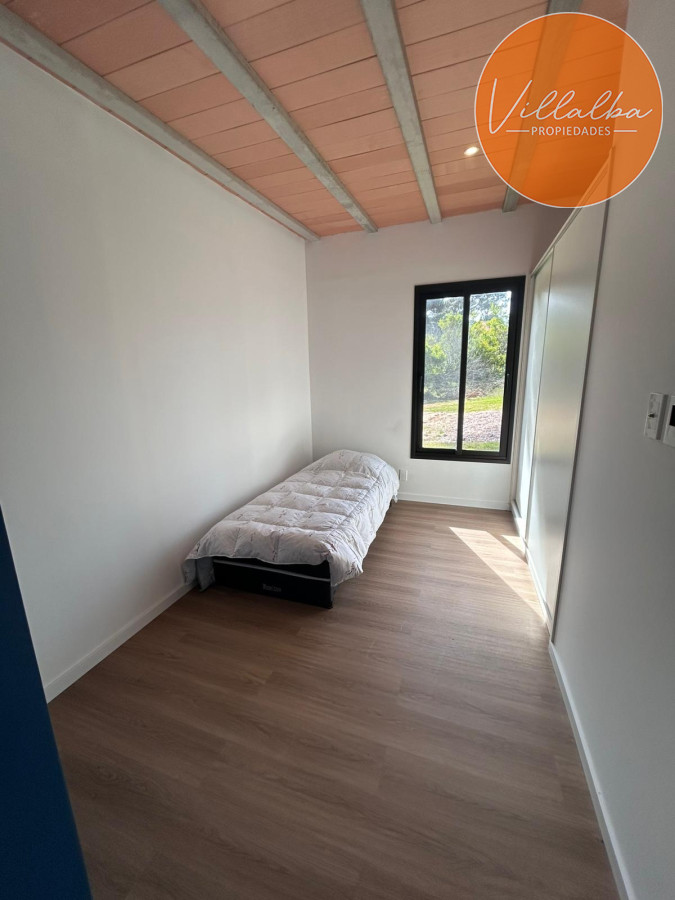 Apartamento ID.3684 - Venta casa a estrenar en barrio Club del lago Punta Ballena 