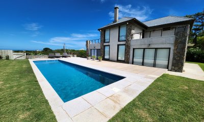 Casa en venta zona Chihuahua - Punta Ballena