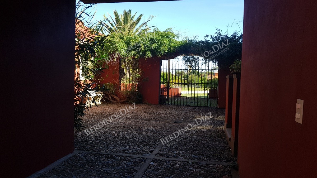 Casa ID.923 - Casa en Montoya, Punta del este