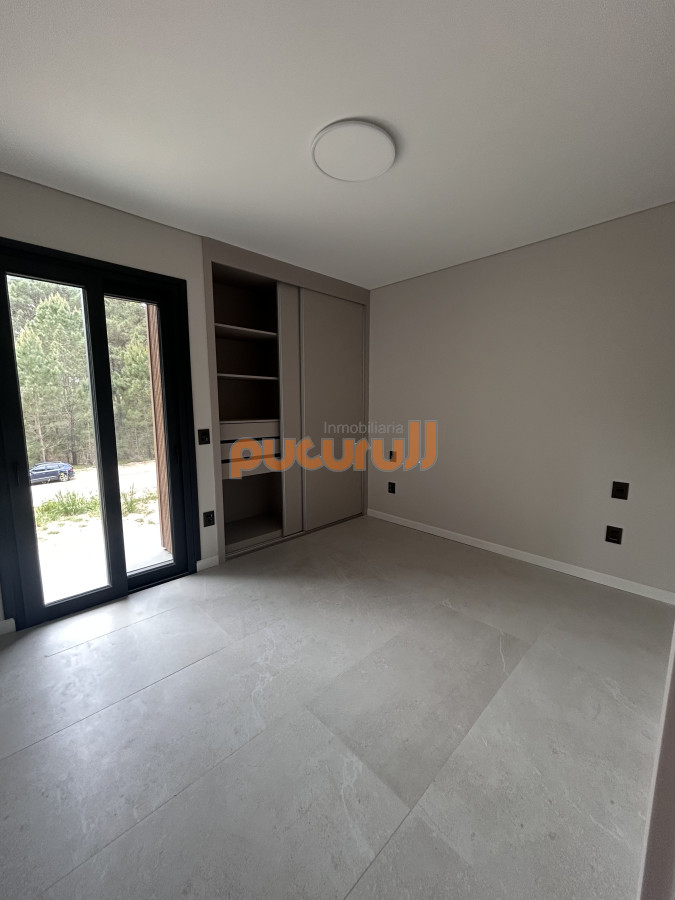 Casa ID.2756 - Venta casa en Club del lago Punta Ballena 