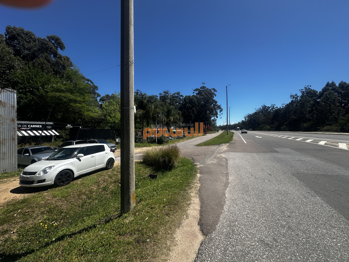 Terreno ID.2766 - Venta terreno comercial en Solanas 