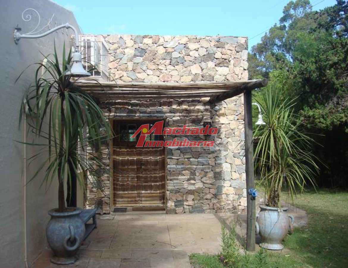 Camino Lussich - GoPunta - Portal Inmobiliario de Punta del Este - Maldonado