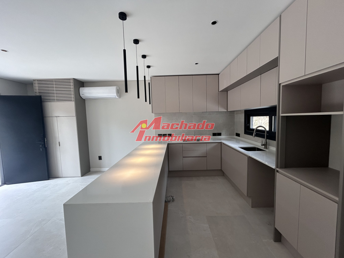Club del Lago - GoPunta - Portal Inmobiliario de Punta del Este - Maldonado