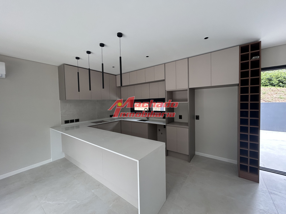 Club del Lago - GoPunta - Portal Inmobiliario de Punta del Este - Maldonado