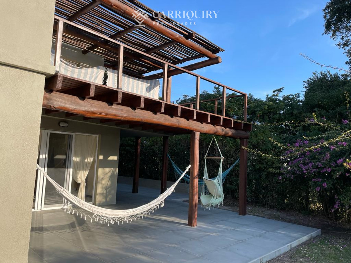 Casa ID.7487/Alquiler-casa-3-dormitorios-mas-servicio-en-Manantiales- - Venta casa con vista al mar. Punta Ballena 