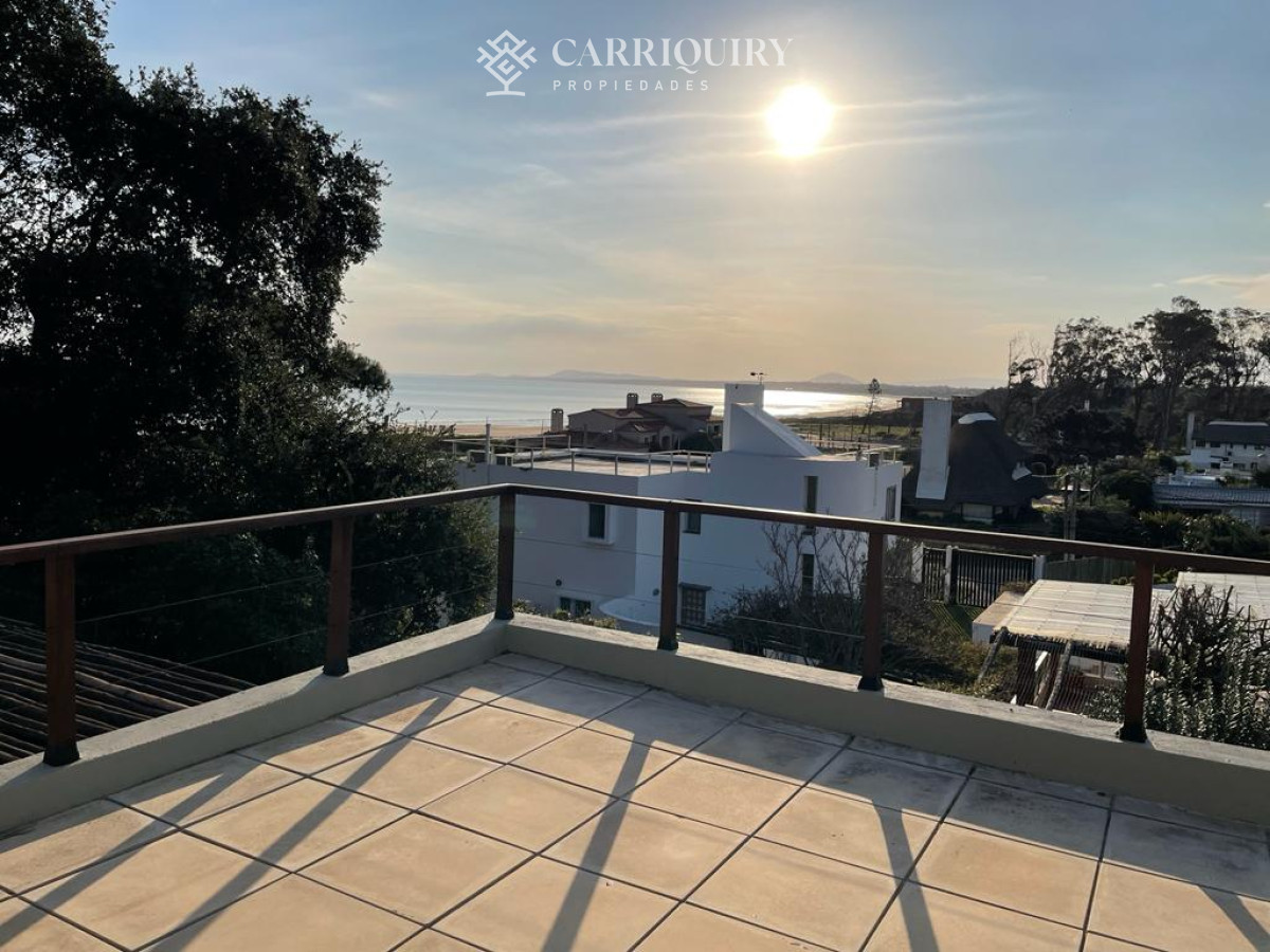 Casa ID.7487/Alquiler-casa-3-dormitorios-mas-servicio-en-Manantiales- - Venta casa con vista al mar. Punta Ballena 