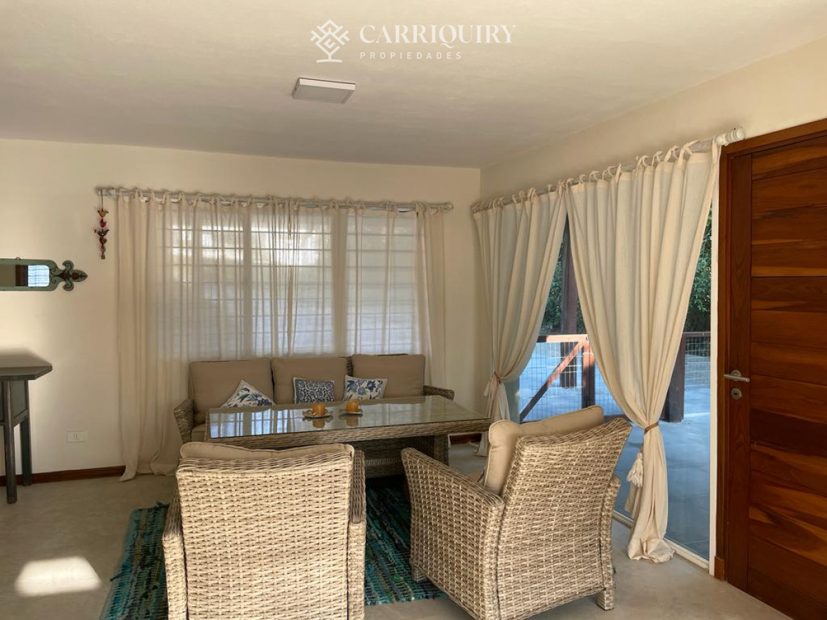 Casa ID.7487/Alquiler-casa-3-dormitorios-mas-servicio-en-Manantiales- - Venta casa con vista al mar. Punta Ballena 