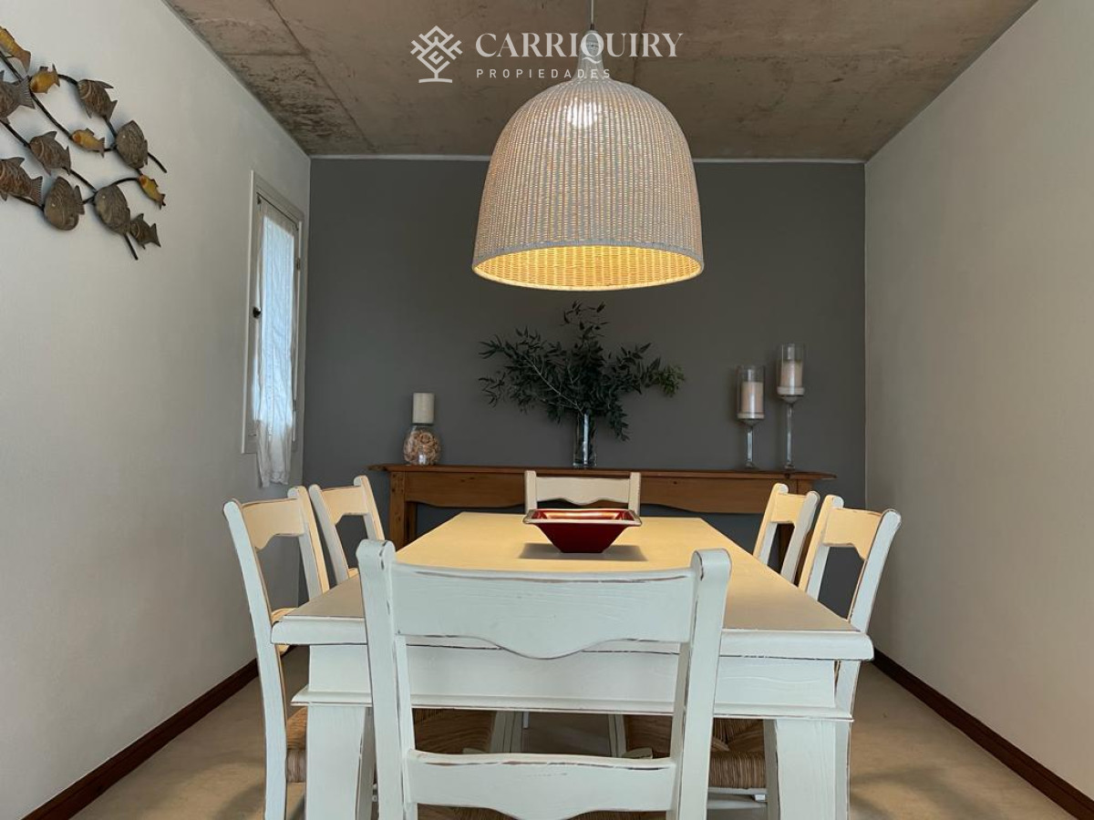 Casa ID.7487/Alquiler-casa-3-dormitorios-mas-servicio-en-Manantiales- - Venta casa con vista al mar. Punta Ballena 