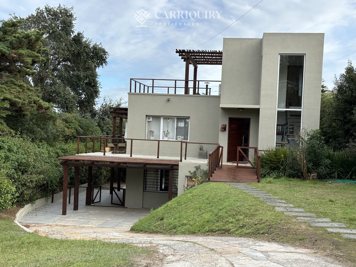 Casa ID.7487/Alquiler-casa-3-dormitorios-mas-servicio-en-Manantiales- - Venta casa con vista al mar. Punta Ballena 