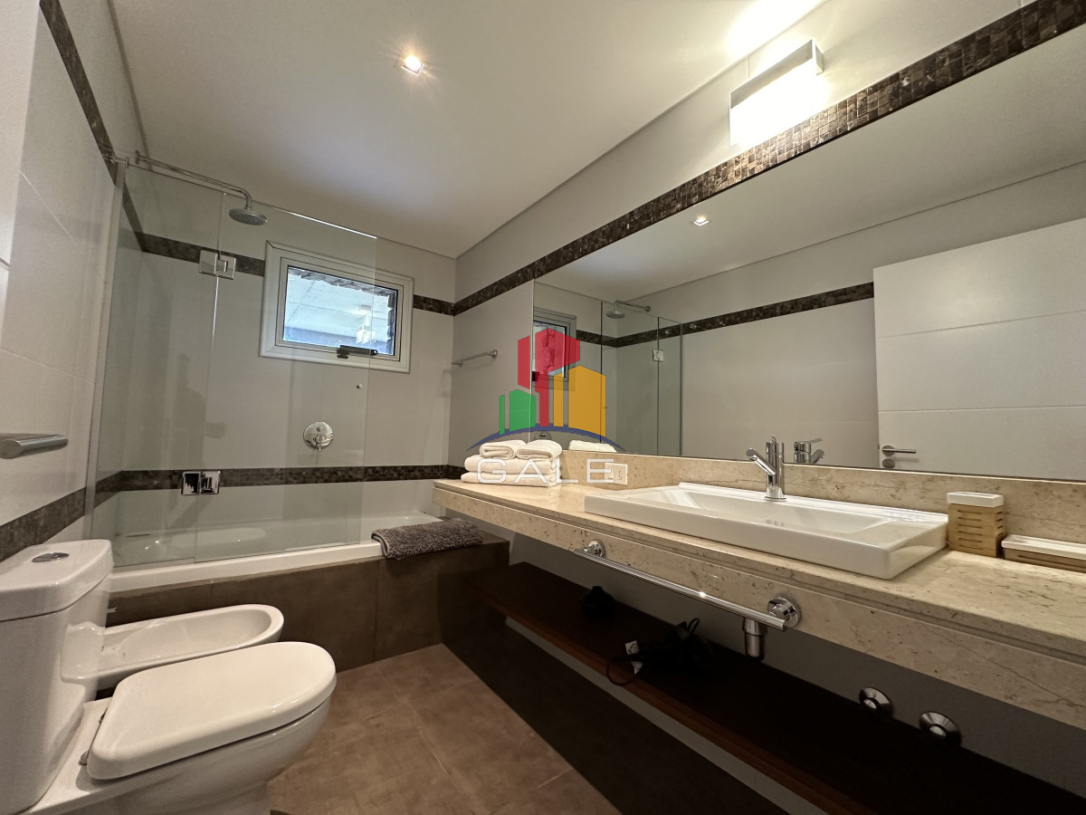Apartamento ID.2331 - Venta de excelente apartamento en Punta Ballena 