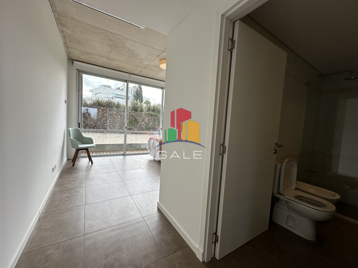 Apartamento ID.2331 - Venta de excelente apartamento en Punta Ballena 