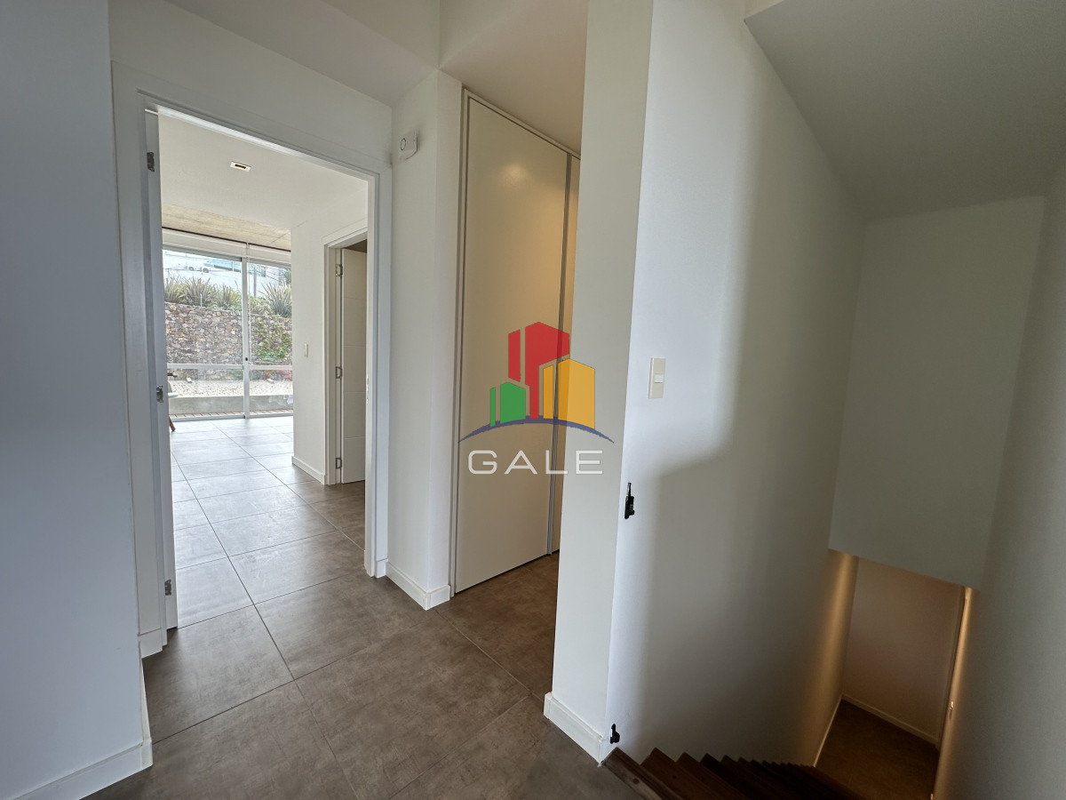 Apartamento ID.2331 - Venta de excelente apartamento en Punta Ballena 