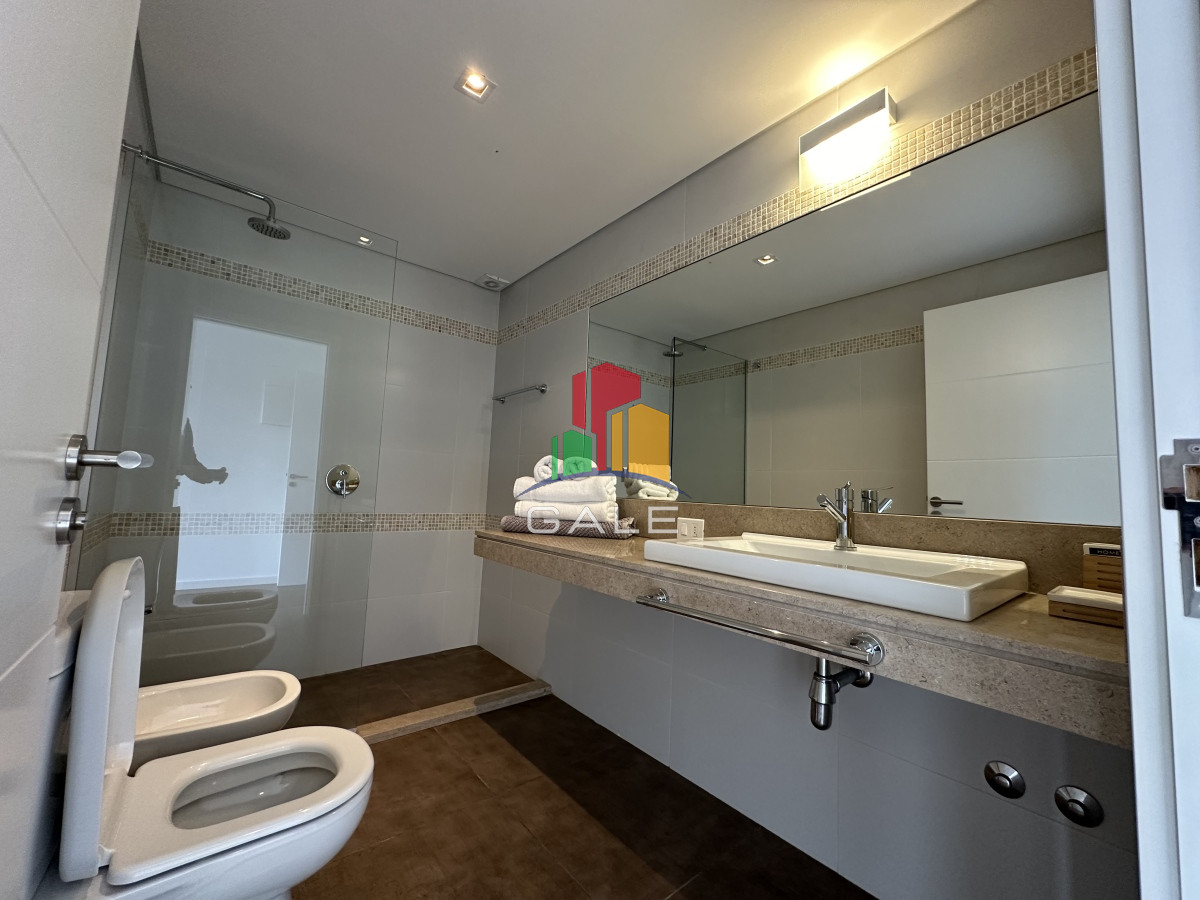 Apartamento ID.2331 - Venta de excelente apartamento en Punta Ballena 