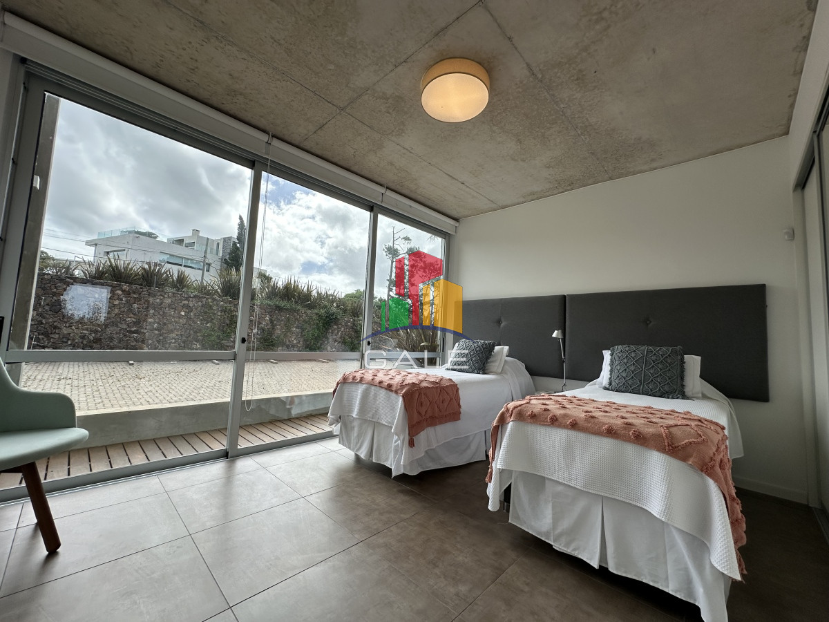 Apartamento ID.2331 - Venta de excelente apartamento en Punta Ballena 