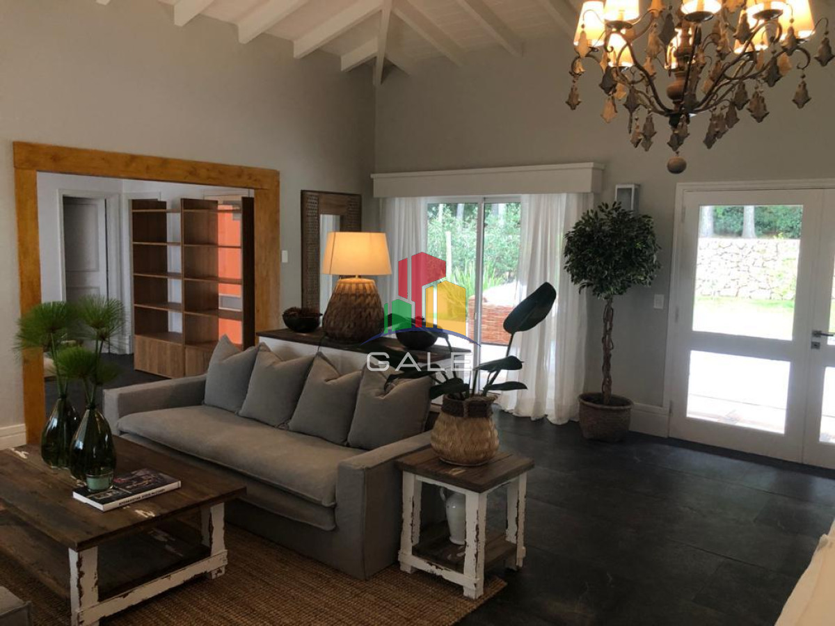 Casa ID.807 - Casa en Punta del Este, Laguna del Diario