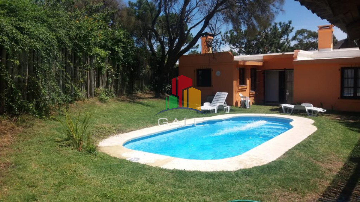Casa ID.3933 - En Tio Tom bonita casa con 3 dormitorios