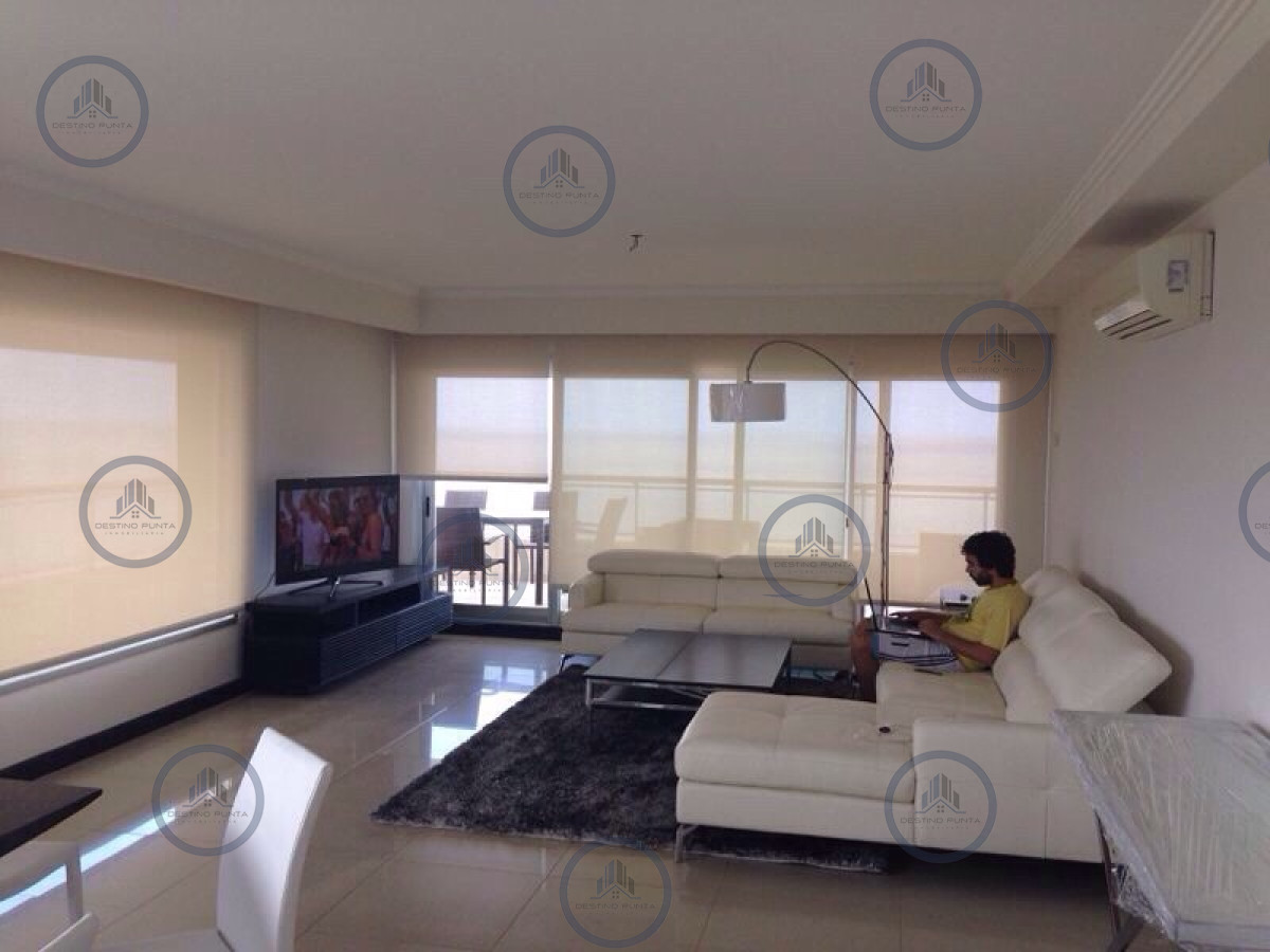 Apartamento ID.827 - Apartamento en Brava, 3 Dormitorios y Vista al Mar 