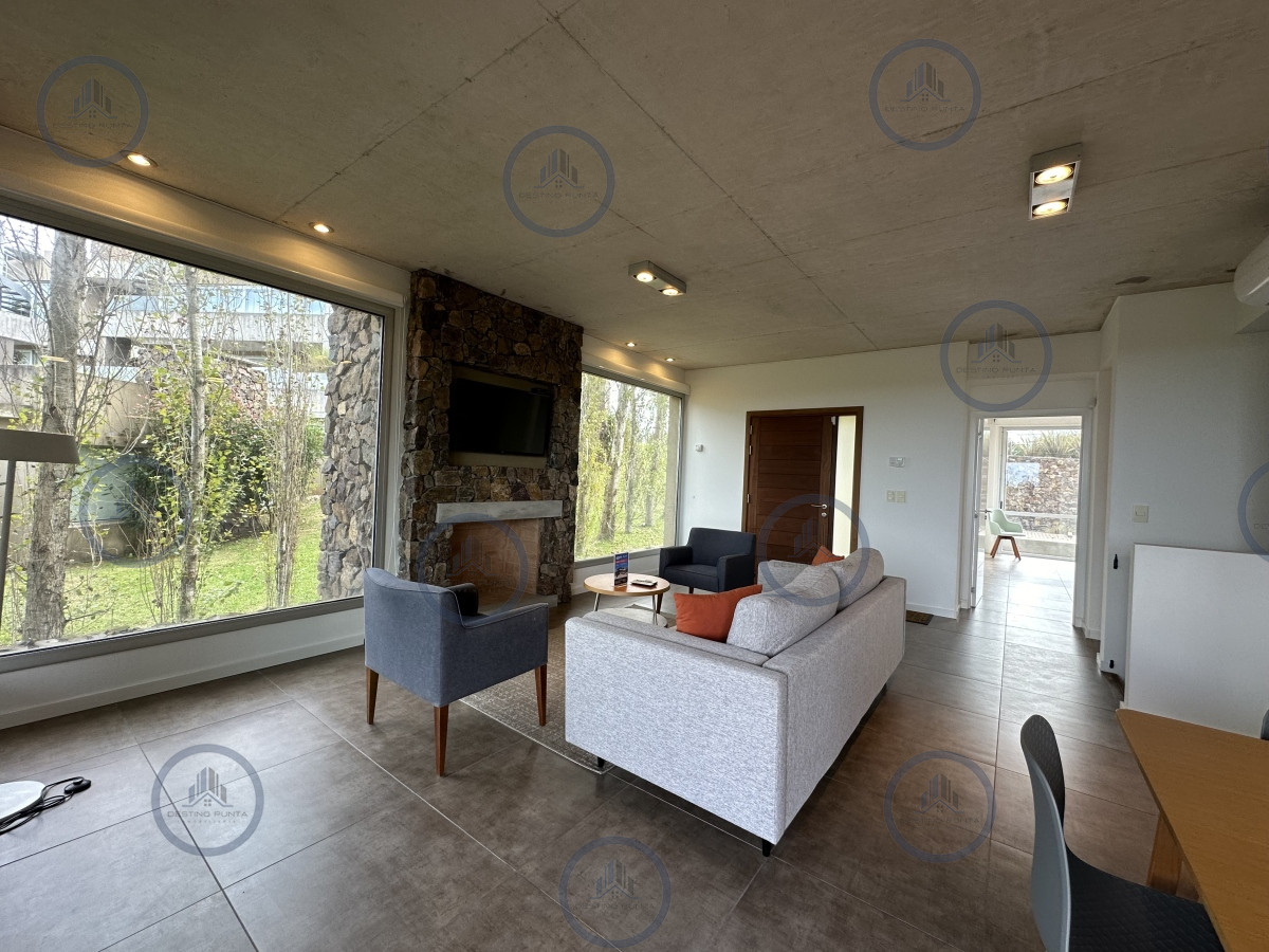 Apartamento ID.2486 - Venta de excelente apartamento en Punta Ballena 