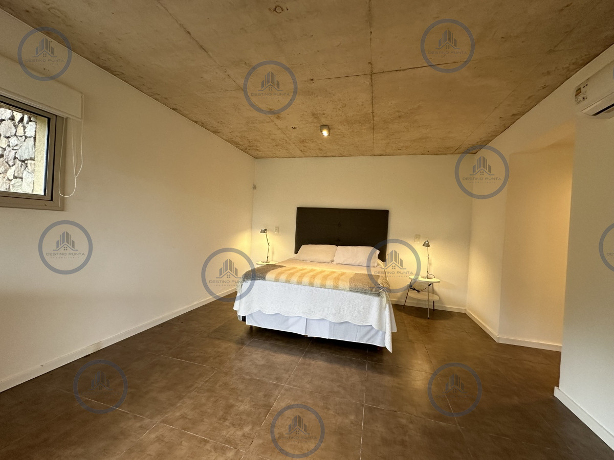 Apartamento ID.2486 - Venta de excelente apartamento en Punta Ballena 