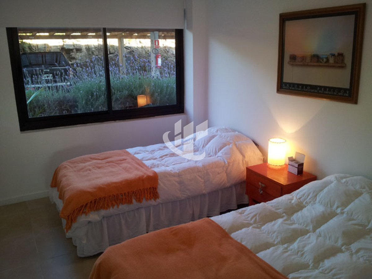 Apartamento ID.603 - Venta apartamento, 2 dormitorios, con vista al atardecer, Punta Ballena