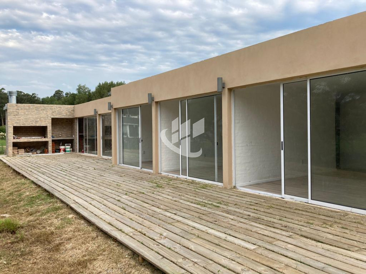 Casa ID.643 - Venta, Casa a estrenar en barrio privado, Punta Ballena
