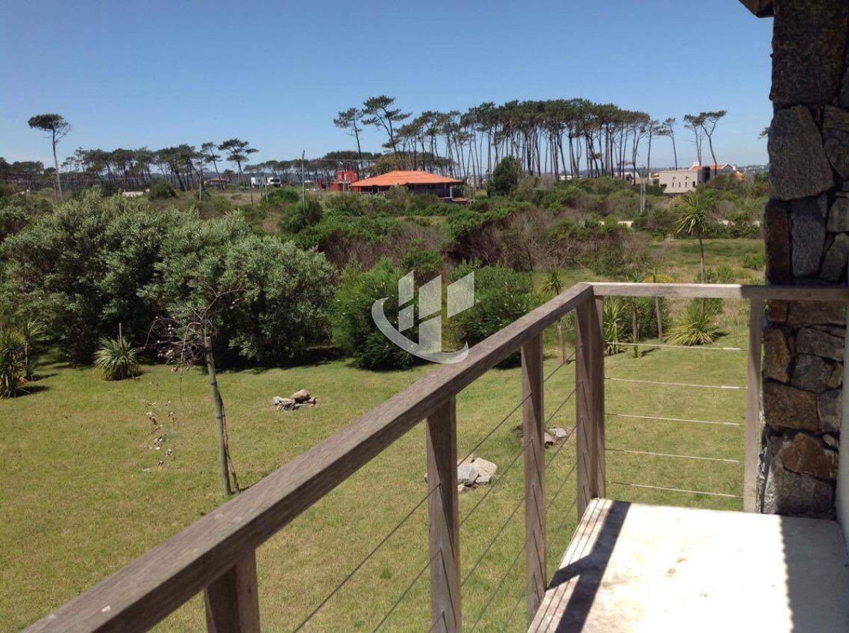 Casa ID.581 - Casa, Venta, 3 dormitorios, Chihuahua, Punta del Este