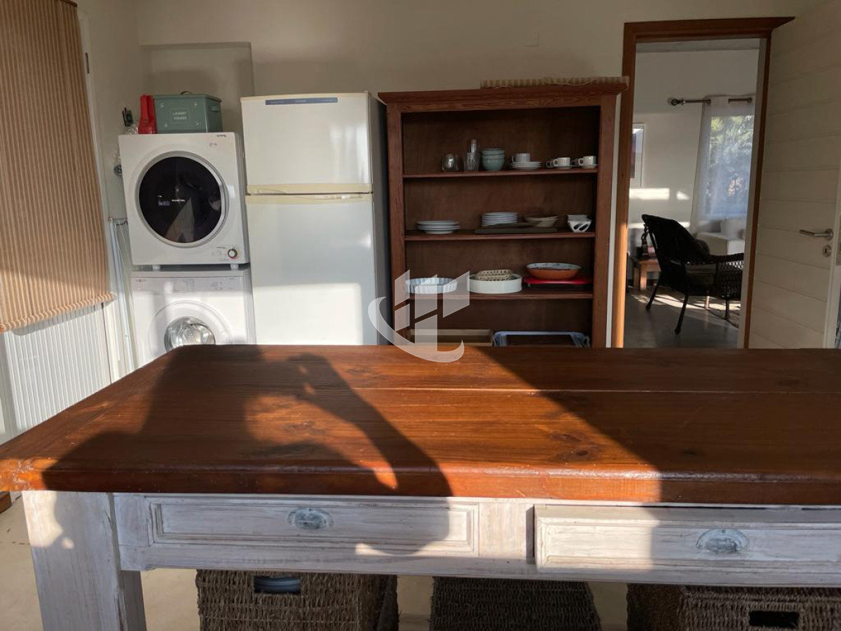Casa ID.694 - Venta, casa, 3 dormitorios, con vista al mar, Punta Ballena 
