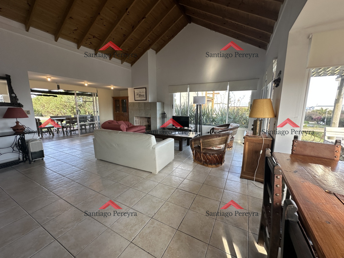 Casa ID.7498 - Linda casa en venta zona Tio Tom Punta ballena, vista al mar