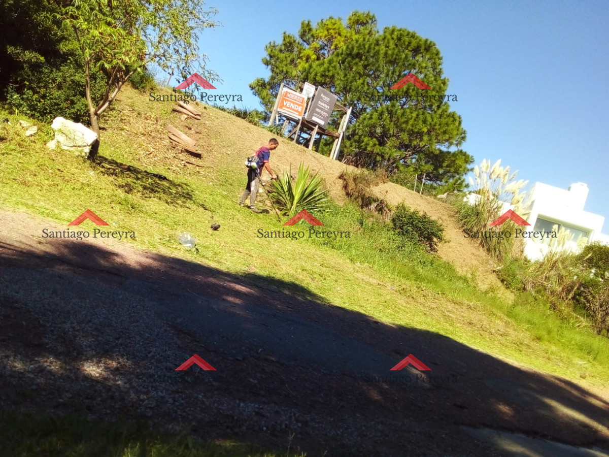 Terreno ID.8556 - Terreno en lomo Punta Ballena