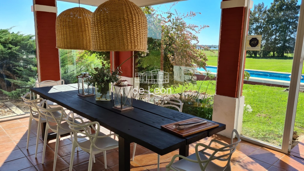 Casa ID.15137 - La chacra 