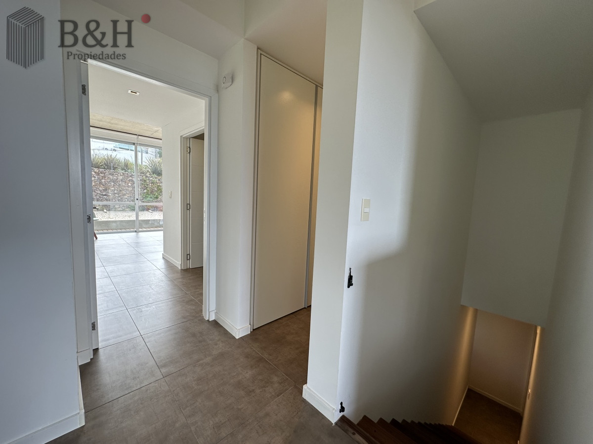 Apartamento ID.7459 - Venta de excelente apartamento en Punta Ballena 