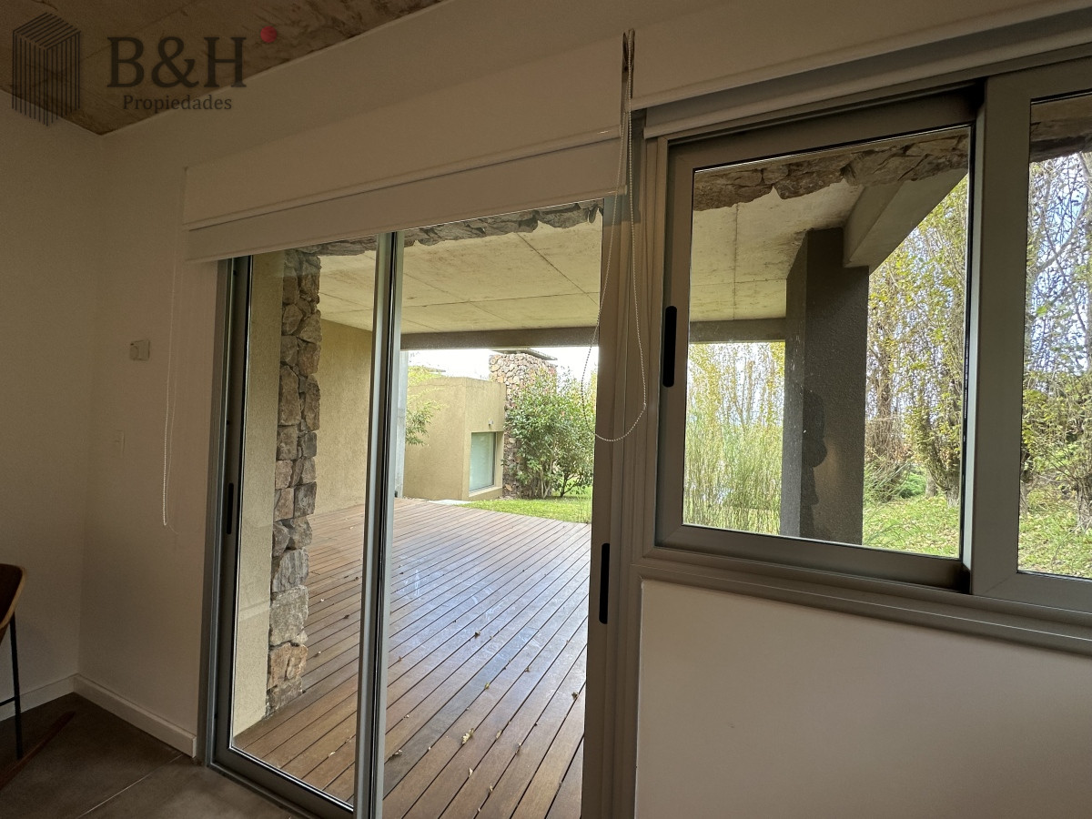 Apartamento ID.7459 - Venta de excelente apartamento en Punta Ballena 