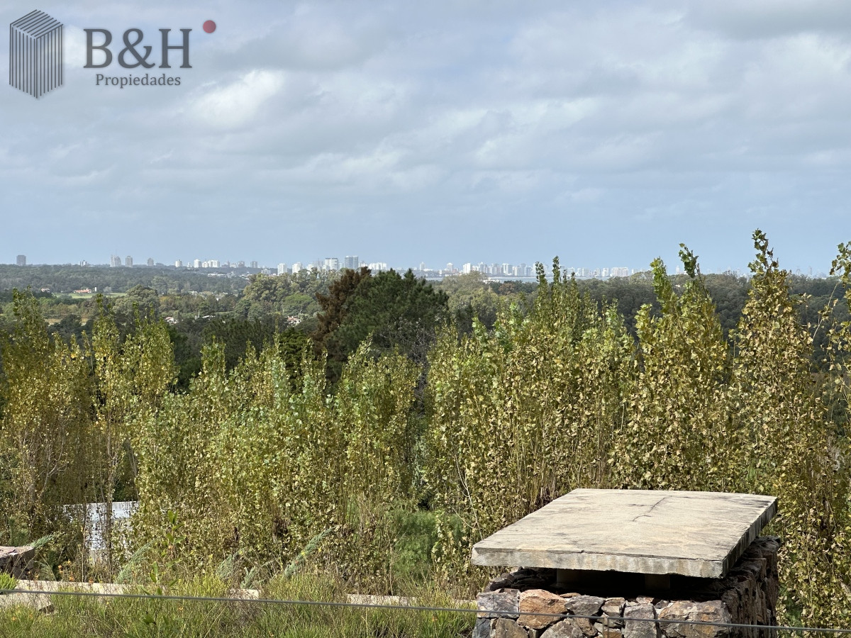 Apartamento ID.7459 - Venta de excelente apartamento en Punta Ballena 